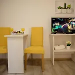Odobasic 3* מוסטר